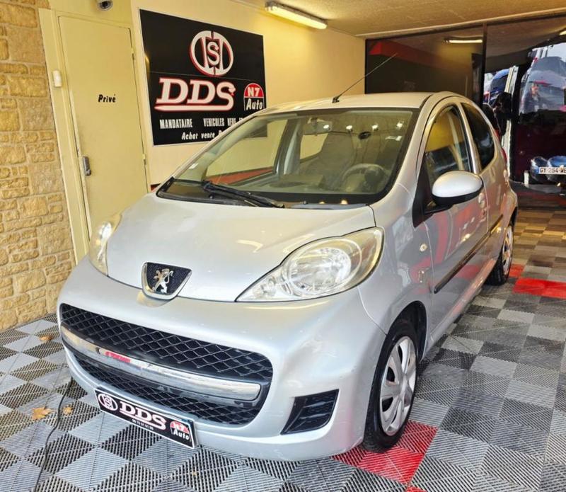 Peugeot 107 5p Car Play Ct Ok