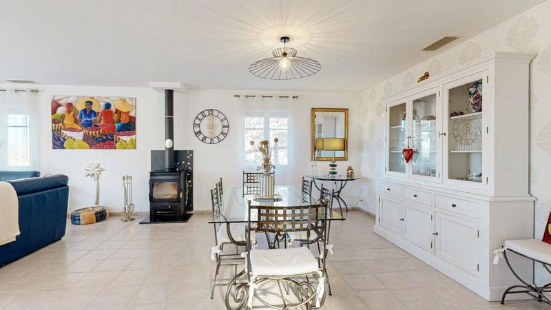 Maison - 136 m² - 6 pièces