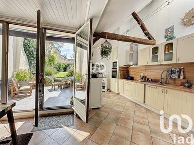 Maison de ville - 167 m² - 8 pièces