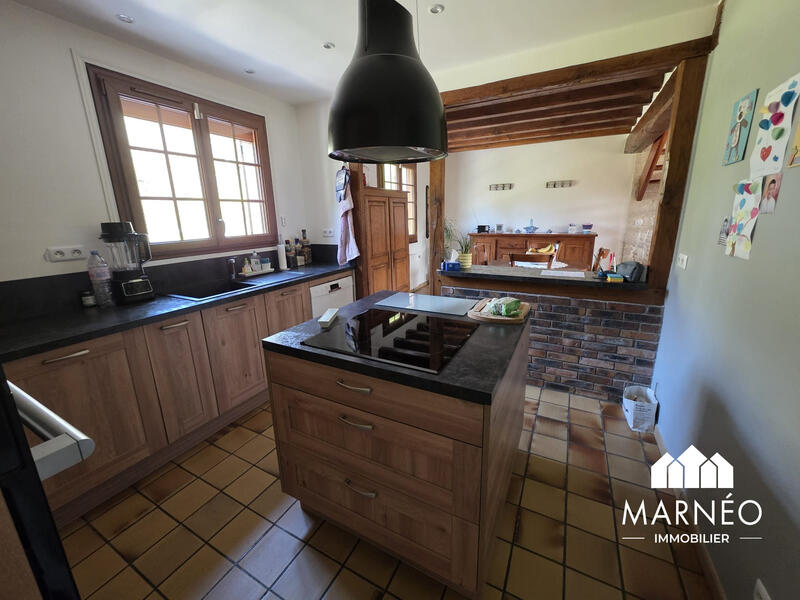 Maison - 160 m² - 6 pièces