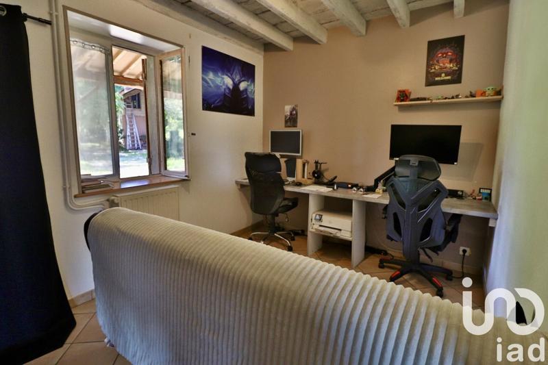 Maison - 199 m² - 8 pièces