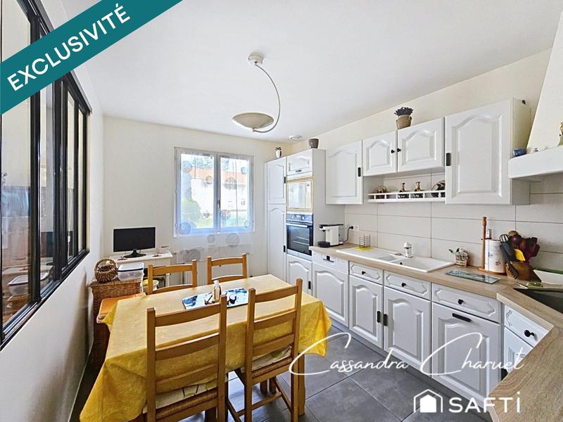 Maison - 96 m² - 5 pièces