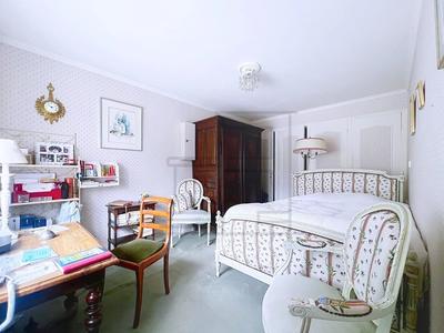 Appartement - 103 m² - 6 pièces