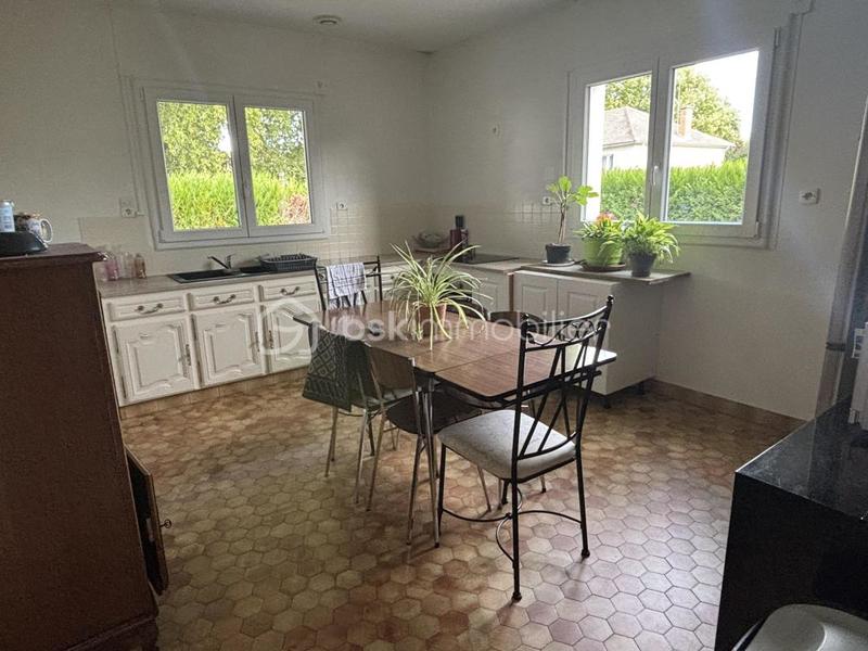 Maison - 187 m² - 7 pièces