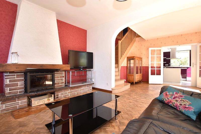 Maison - 141 m² - 5 pièces