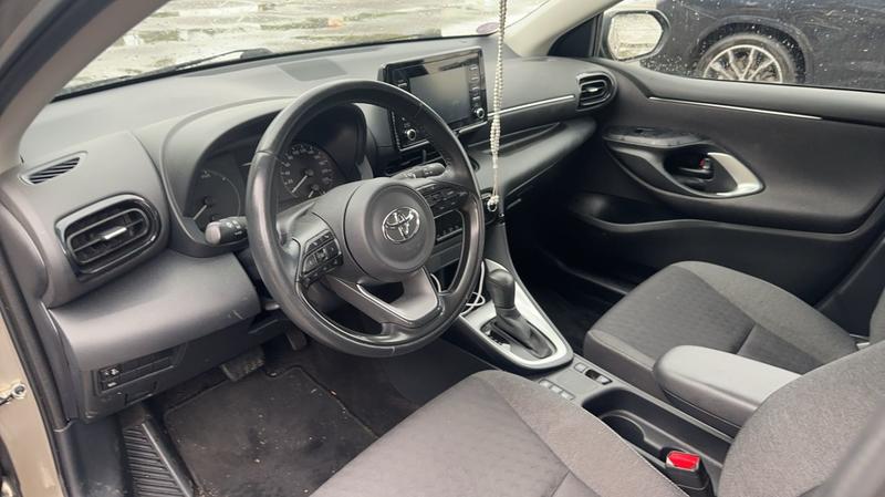 Toyota Yaris IV 1.5 Vvti 116 Hybrid E-Cvt 92 Business Dynamic - Automatique