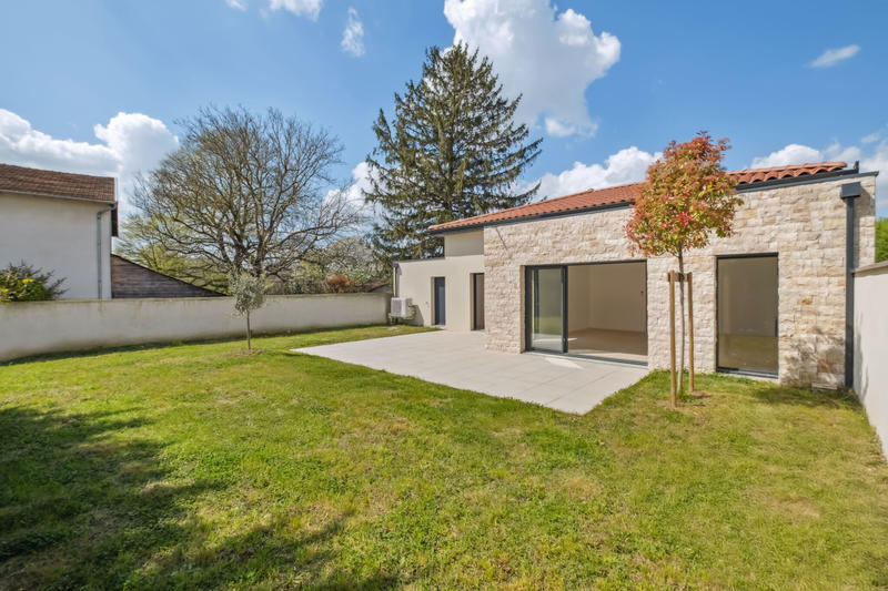 Maison - 97 m² - 4 pièces