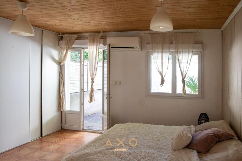 Maison - 95 m² - 3 pièces