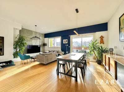 Appartement - 122 m² - 6 pièces