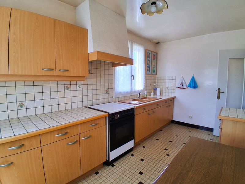 Maison - 110 m² - 4 pièces