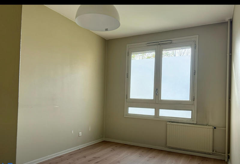 Appartement - 98 m² - 6 pièces