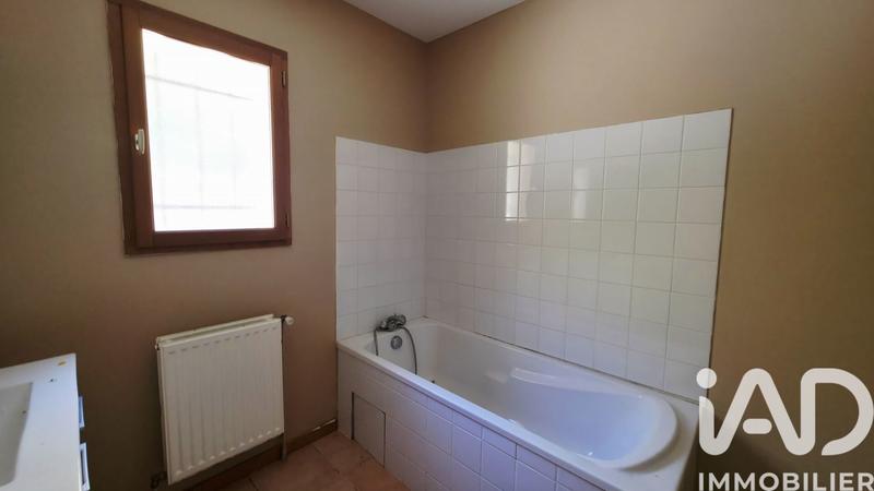 Maison - 99 m² - 4 pièces