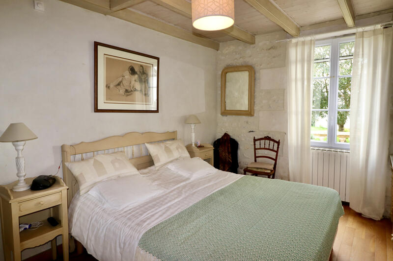 Maison - 144 m² - 9 pièces