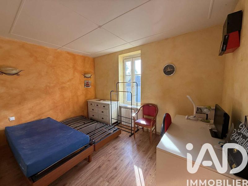 Maison - 211 m² - 9 pièces