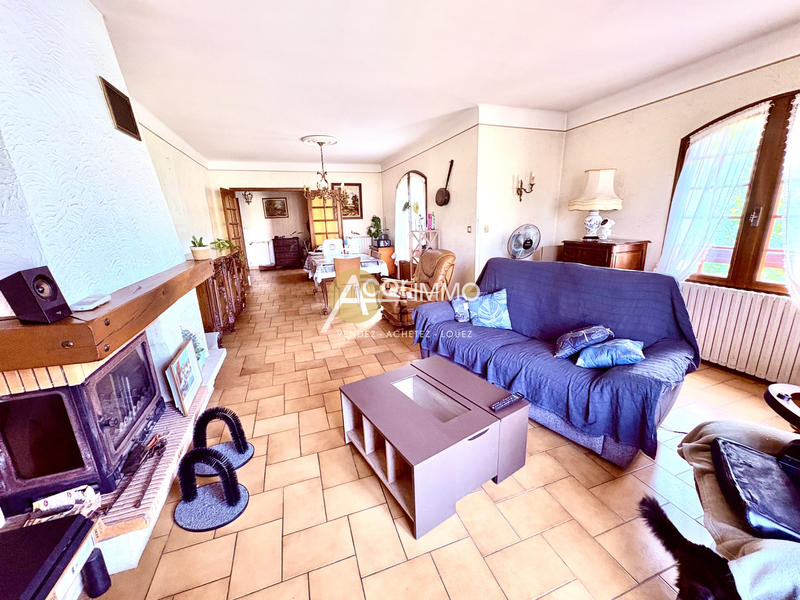 Maison - 200 m² - 6 pièces