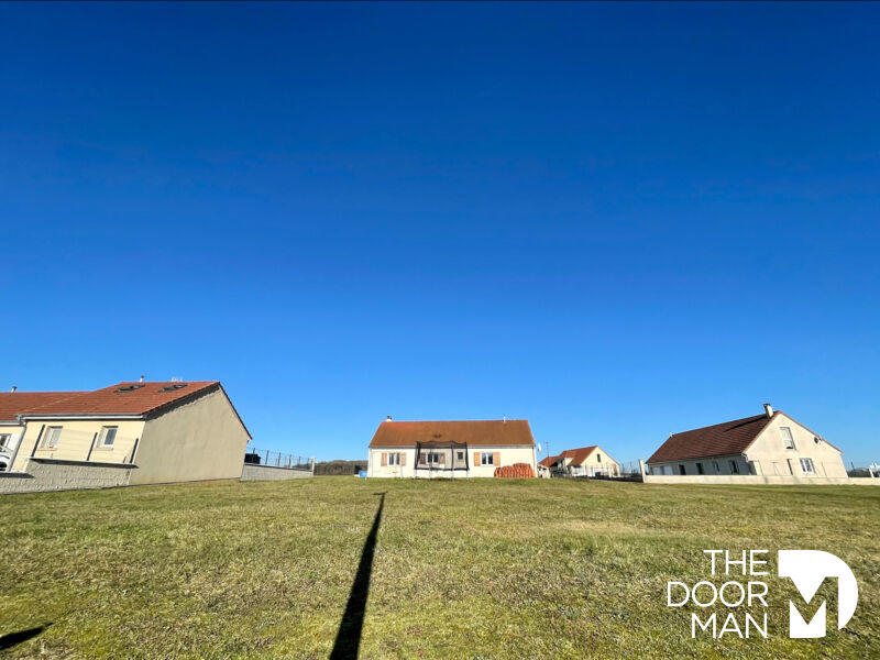 Maison - 93 m² - 4 pièces