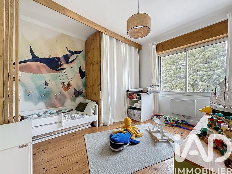 Maison - 143 m² - 6 pièces