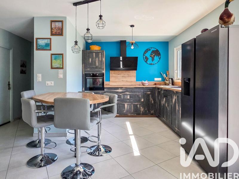 Maison - 105 m² - 5 pièces