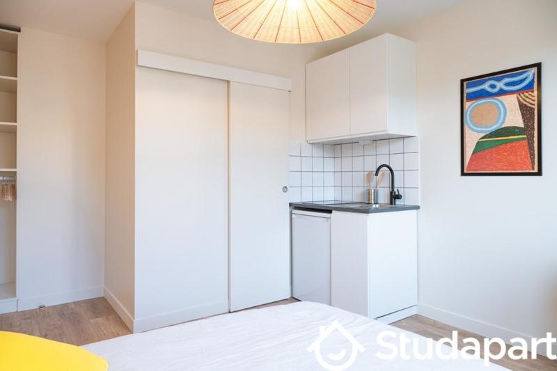 Chambre - 18 m² - 1 pièce