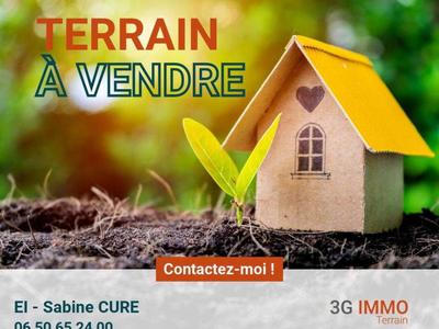 Terrain constructible - 930 m²