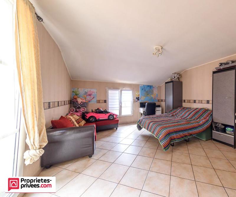 Maison de village - 245 m² - 7 pièces