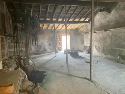 Grange - 140 m² - 2 pièces