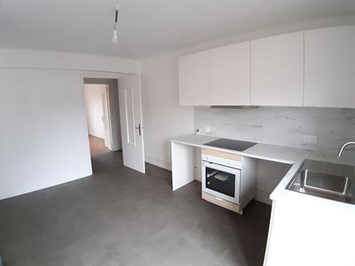 Appartement - 76 m² - 3 pièces