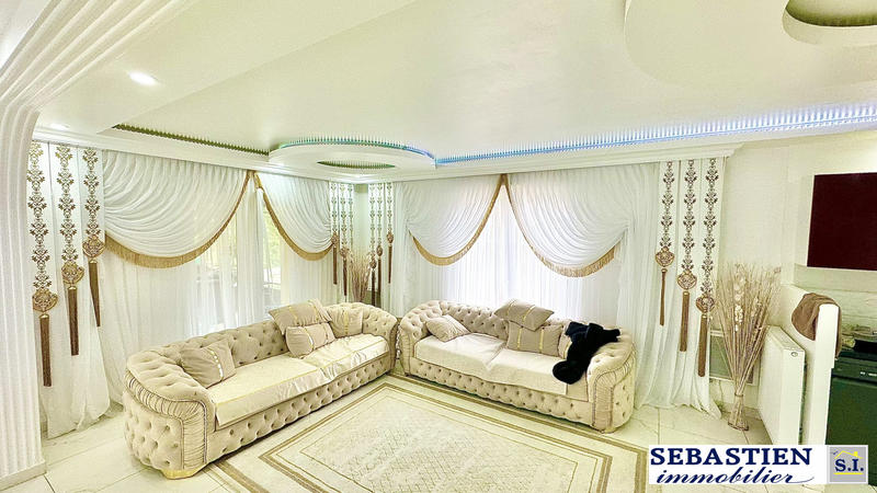 Maison - 116 m² - 6 pièces