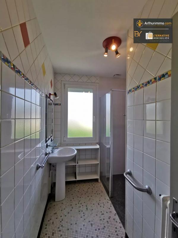 Maison - 83 m² - 5 pièces