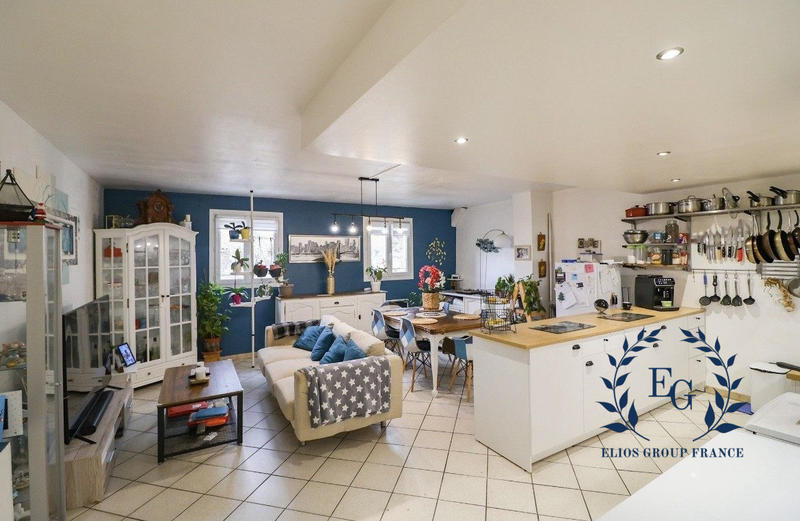 Appartement - 96 m² - 4 pièces