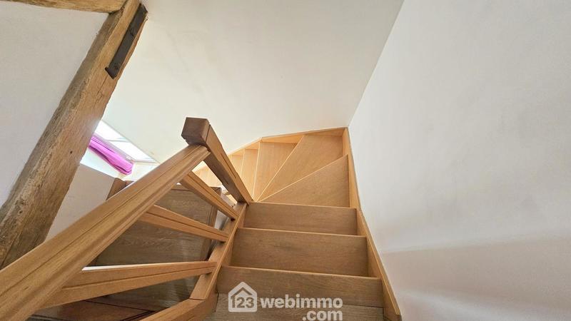 Maison - 172 m² - 8 pièces