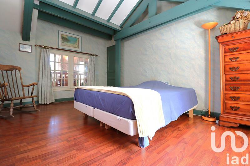 Maison - 136 m² - 6 pièces