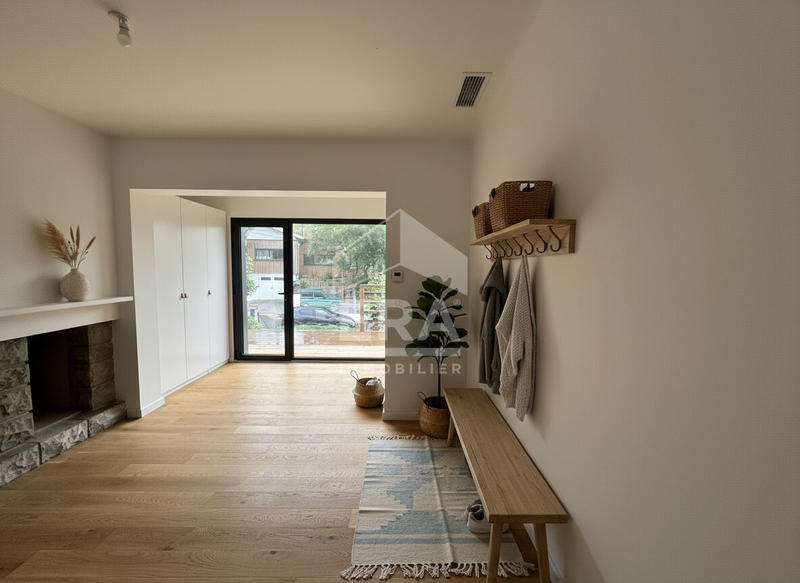 Maison - 141 m² - 7 pièces