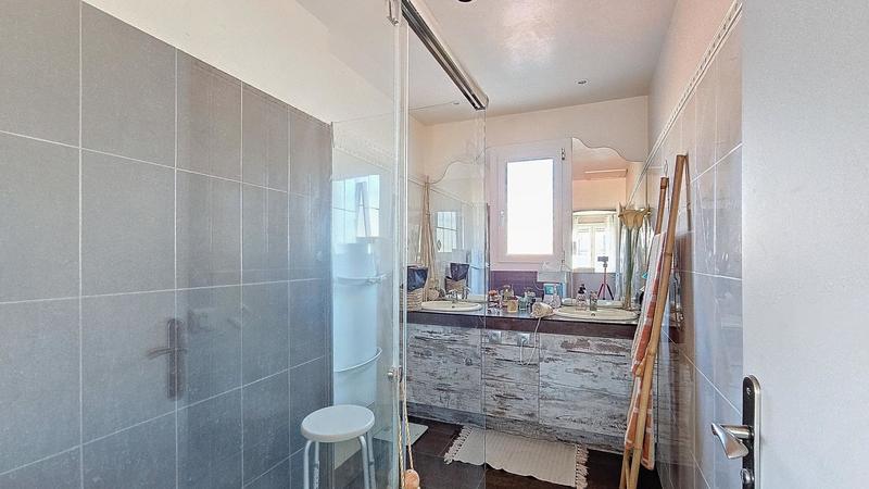 Maison - 101 m² - 5 pièces