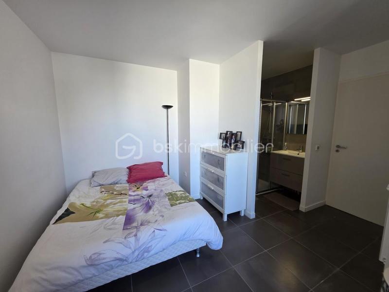 Appartement - 94 m² - 5 pièces