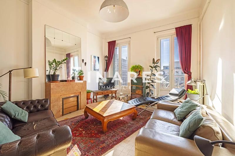 Appartement - 92 m² - 4 pièces