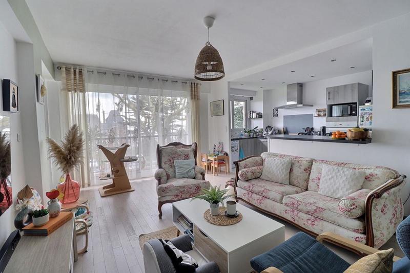 Appartement - 91 m² - 5 pièces