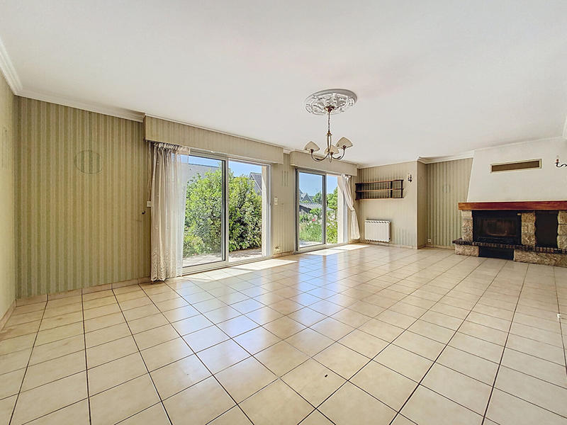 Maison - 143 m² - 5 pièces