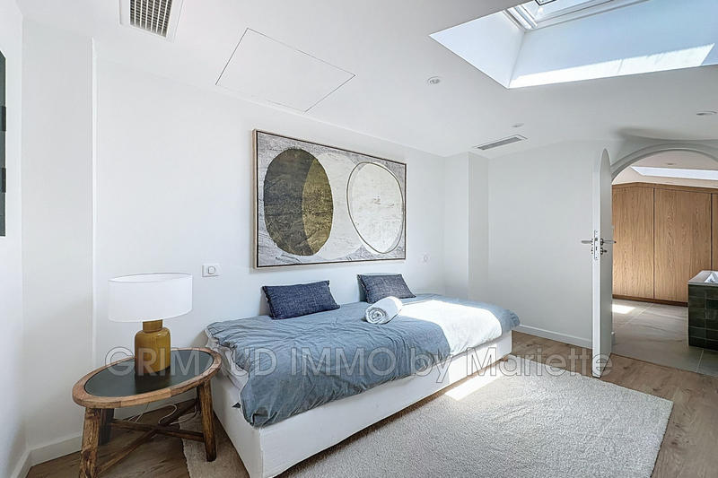 Mazet - 86 m² - 4 pièces