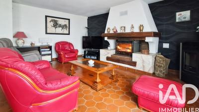 Maison - 183 m² - 7 pièces