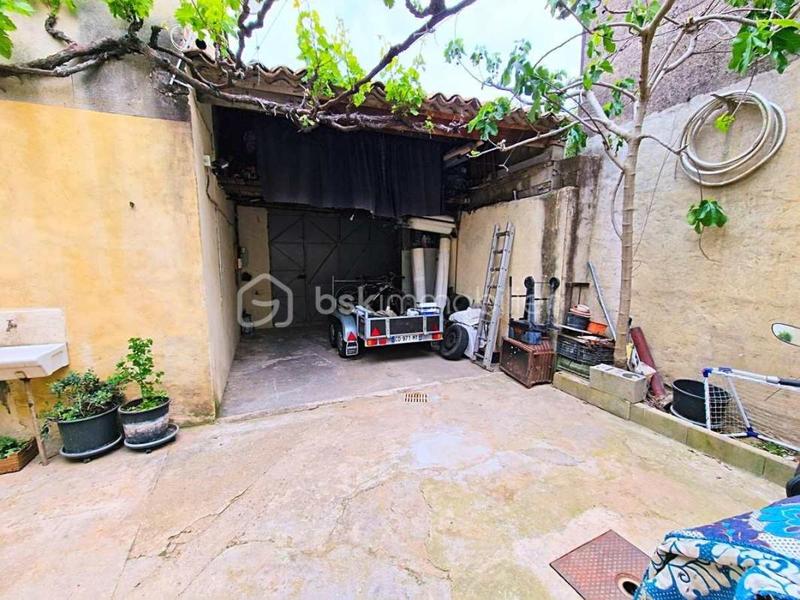 Maison - 190 m² - 9 pièces