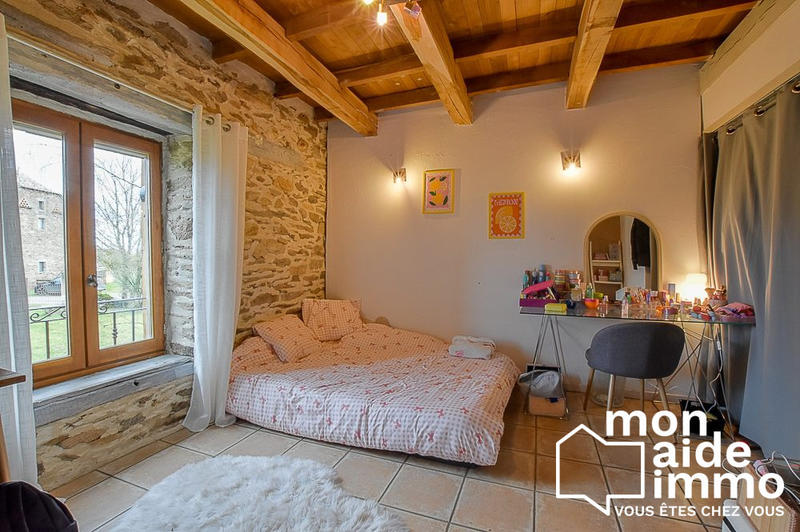 Maison - 102 m² - 5 pièces