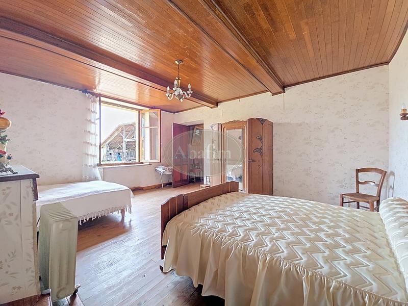 Maison - 121 m² - 5 pièces