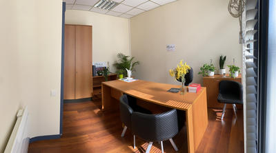 Local commercial - 147 m² - 6 pièces