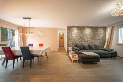 Maison - 88 m² - 4 pièces