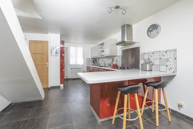 Maison - 120 m² - 5 pièces