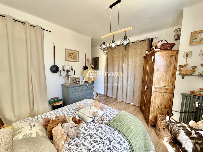 Appartement - 83 m² - 3 pièces