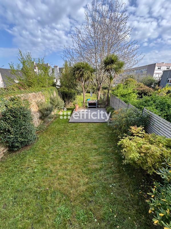 Maison - 103 m² - 5 pièces