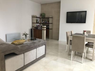 Maison de ville - 115 m² - 4 pièces