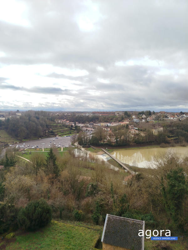 Appartement - 82 m² - 4 pièces